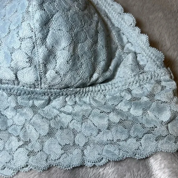 Aerie Size Large Light Blue Lace Bralette Adjustable Crisscross Back Delicates - Picture 10 of 16